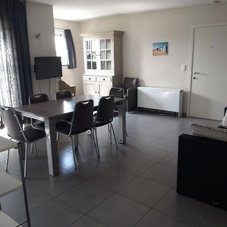 Апартаменты Duplex Met Zwembad Neoportus Ньивпорт Экстерьер фото